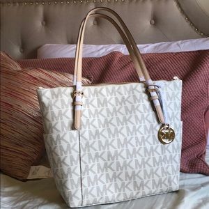 Brand new MK tote